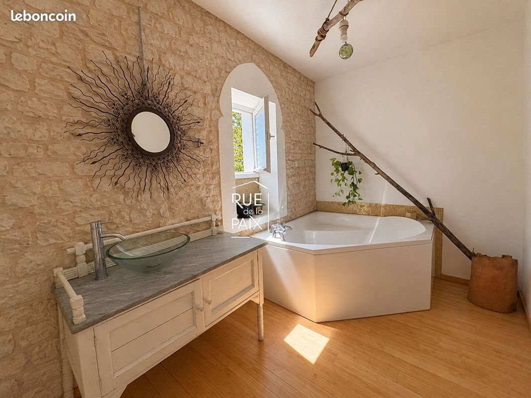 Maison à vendre, 146m², Bougon