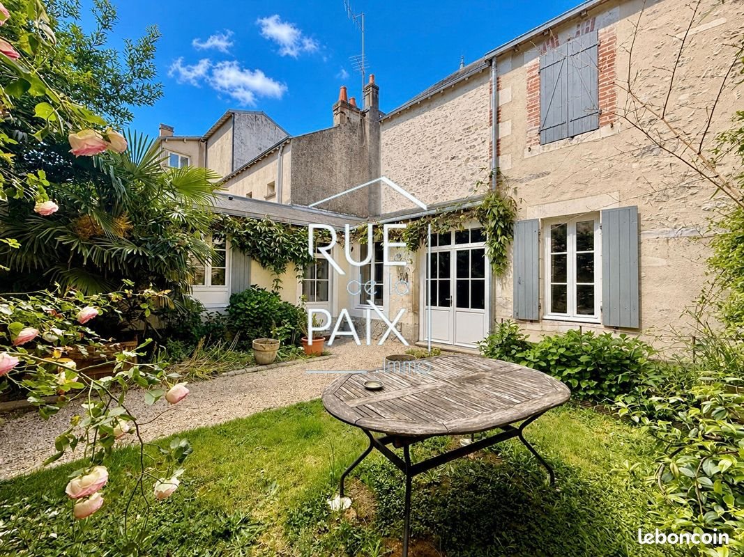 Maison à vendre, 198m², Parthenay