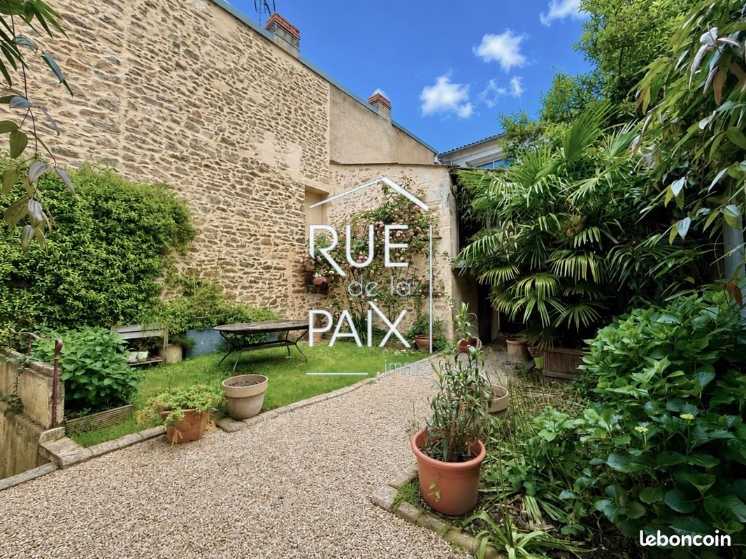 Maison à vendre, 198m², Parthenay