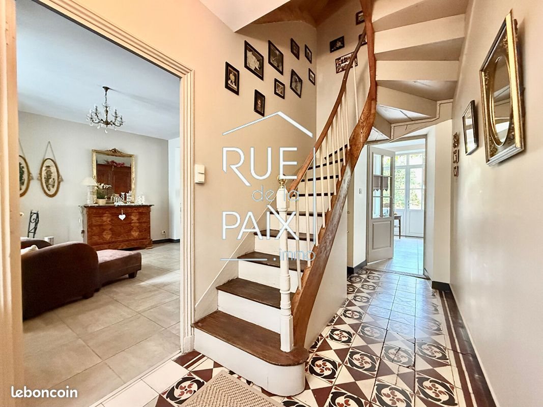Maison à vendre, 198m², Parthenay