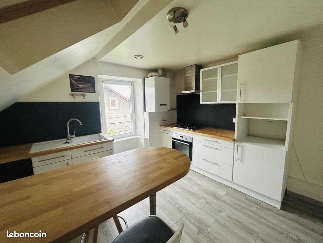 Appartement à vendre, 110m², Valentigney