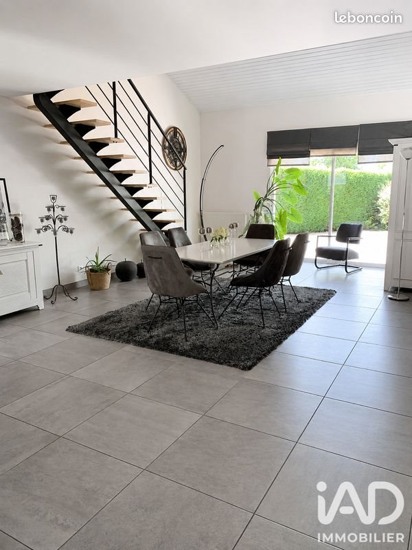 Maison à vendre, 185m², Le Bignon