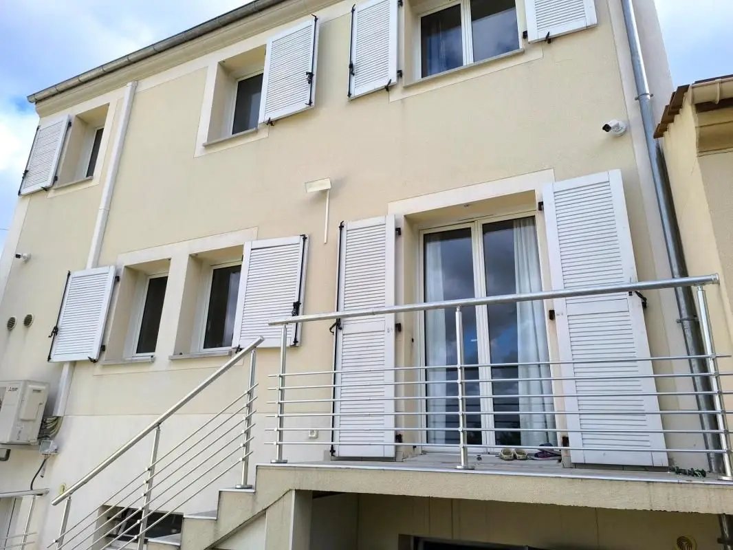 Maison à louer, 109m², Sucy-en-Brie