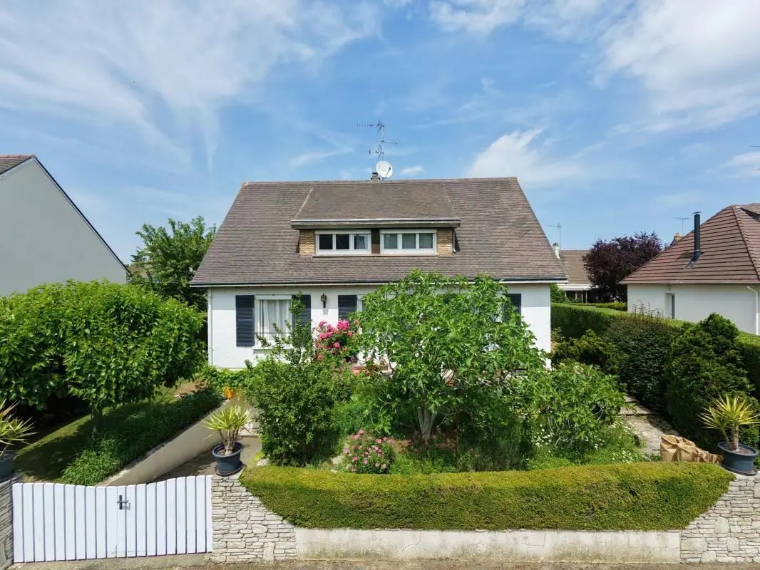 Maison à vendre, 140m², Luisant