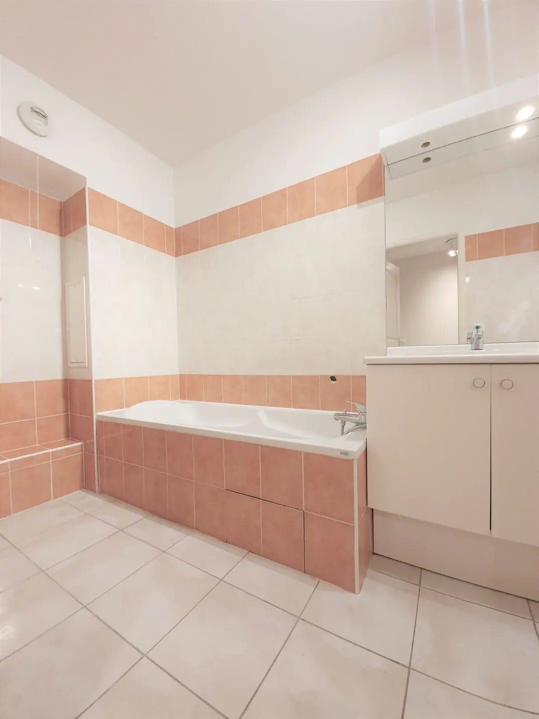 Appartement à louer, 58m², Sassenage