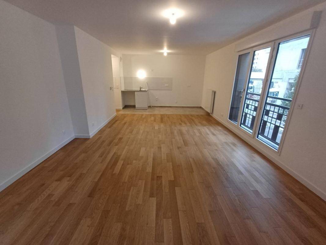 Appartement à louer, 58m², Courbevoie