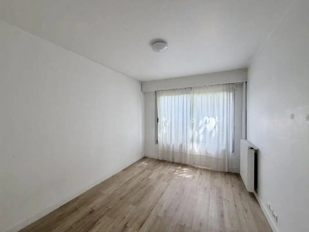 Appartement à louer, 47m², La Garenne-Colombes
