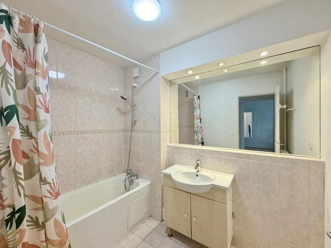 Appartement à louer, 47m², La Garenne-Colombes