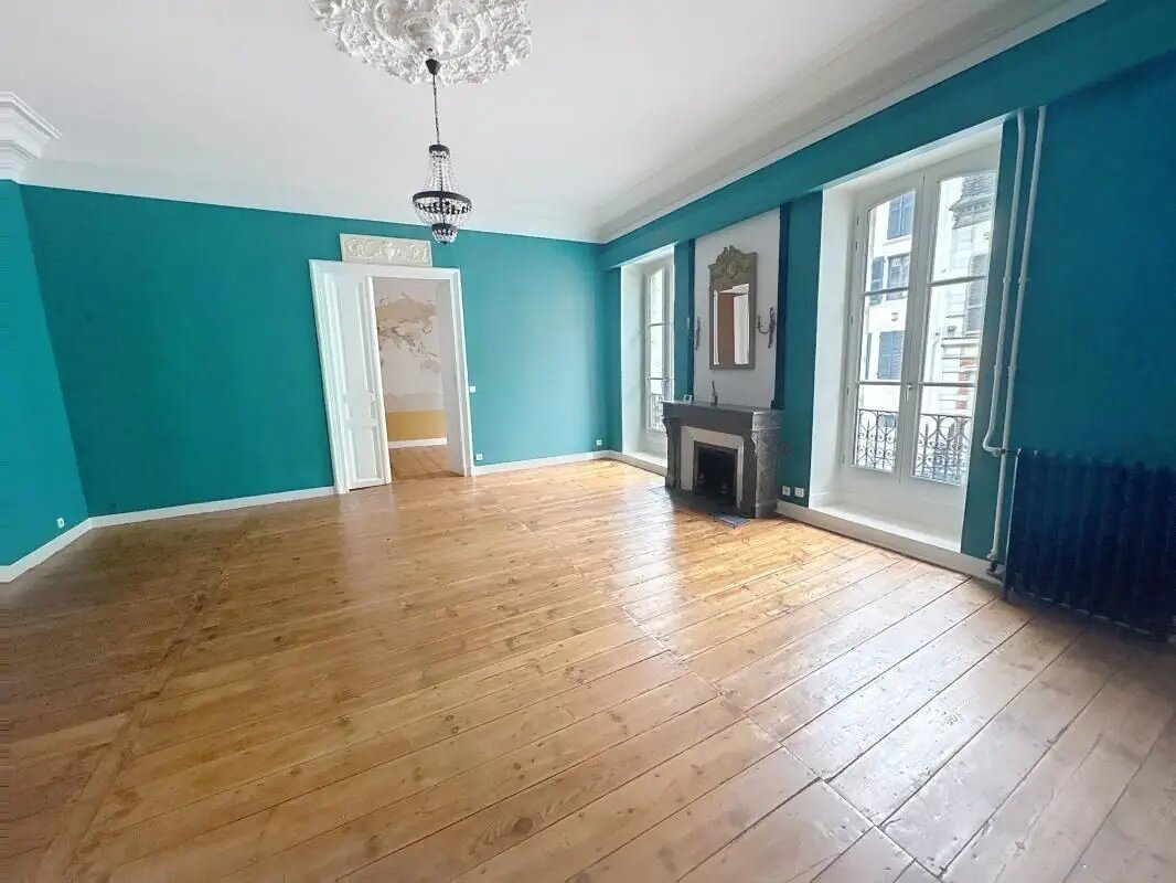 Appartement à louer, 194m², Pau