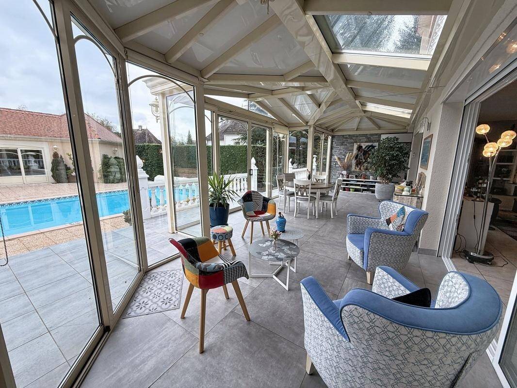 Maison à vendre, 266m², Lescar