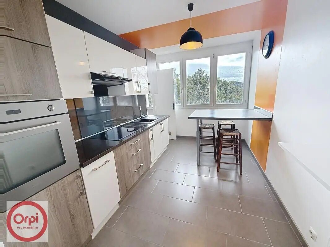 Appartement à louer, 74m², Pau
