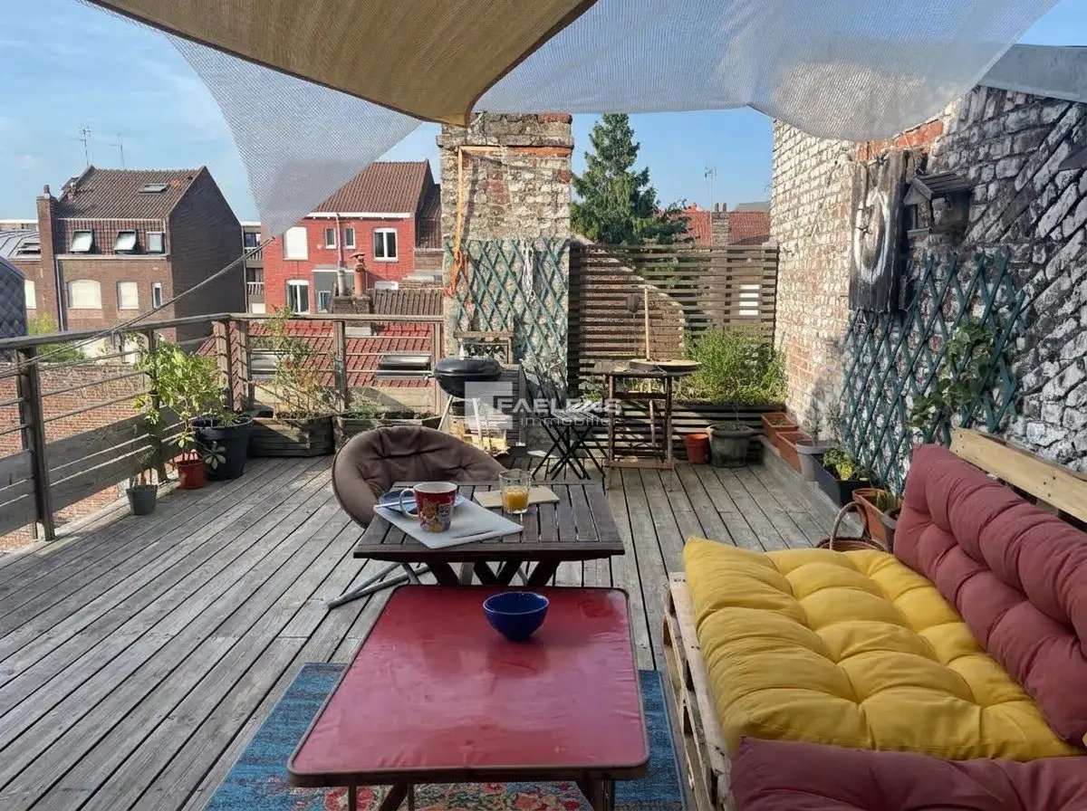 Appartement à louer, 94m², Lille