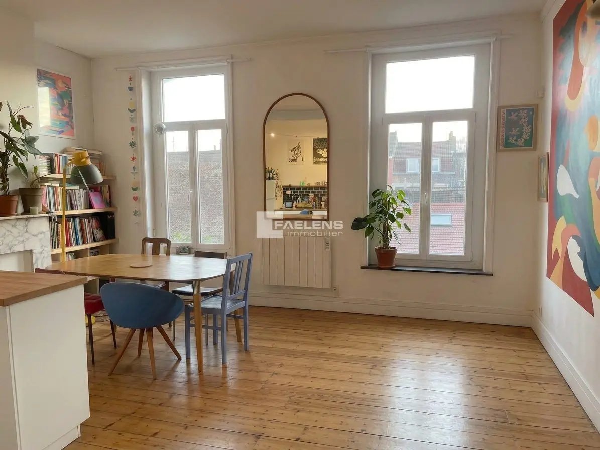 Appartement à louer, 94m², Lille
