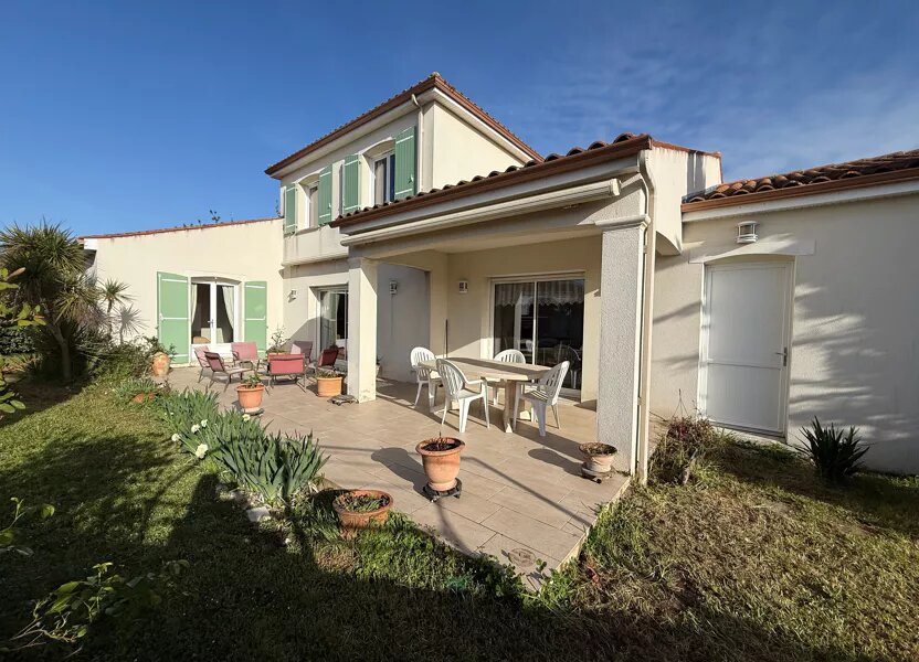 Maison à vendre, 180m², Cozes