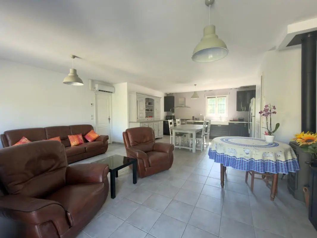 Maison à vendre, 100m², Mallemort