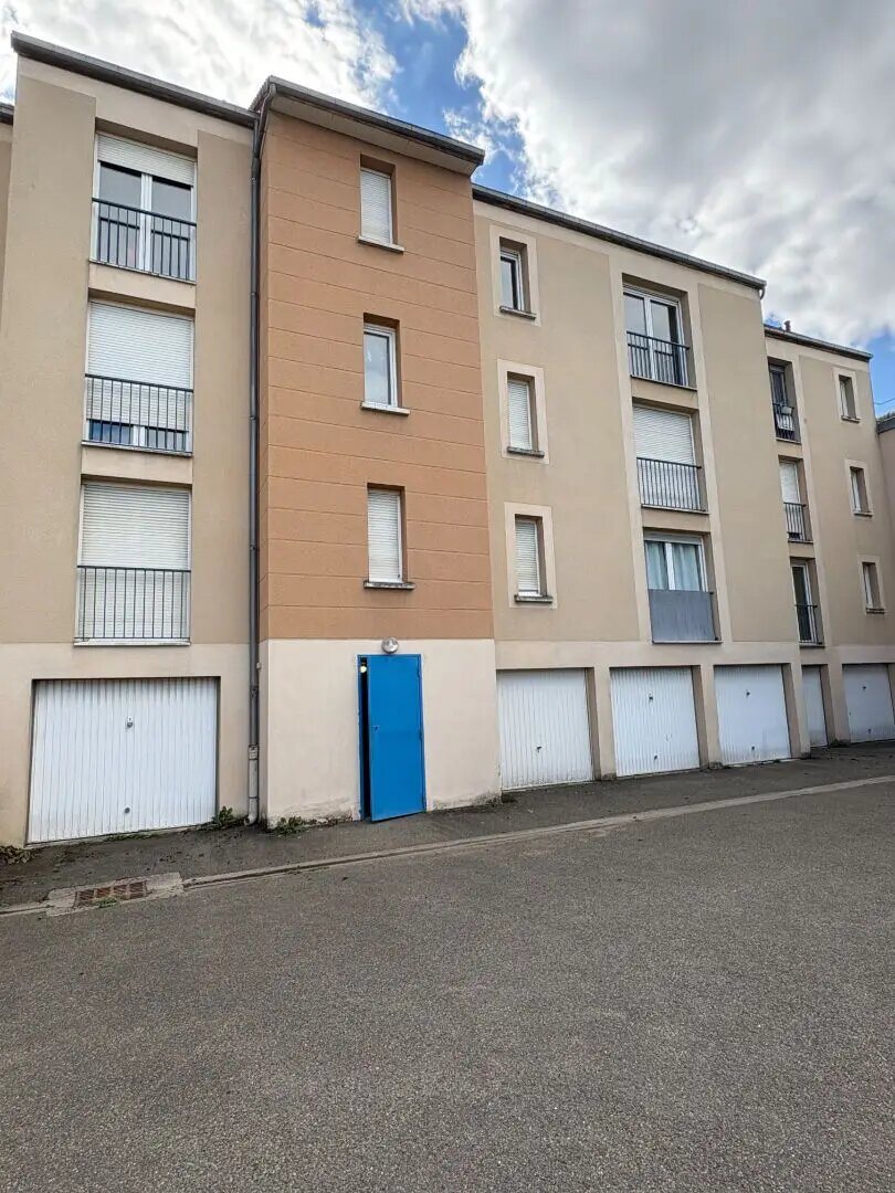 Appartement à vendre, 40m², Saint-Cyr-l'Ecole
