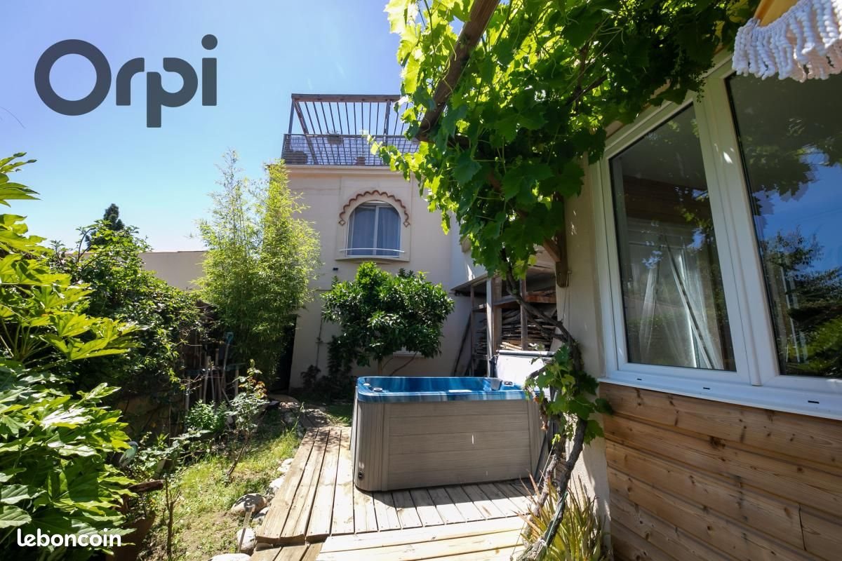 Maison à vendre, 170m², Saint-Estève