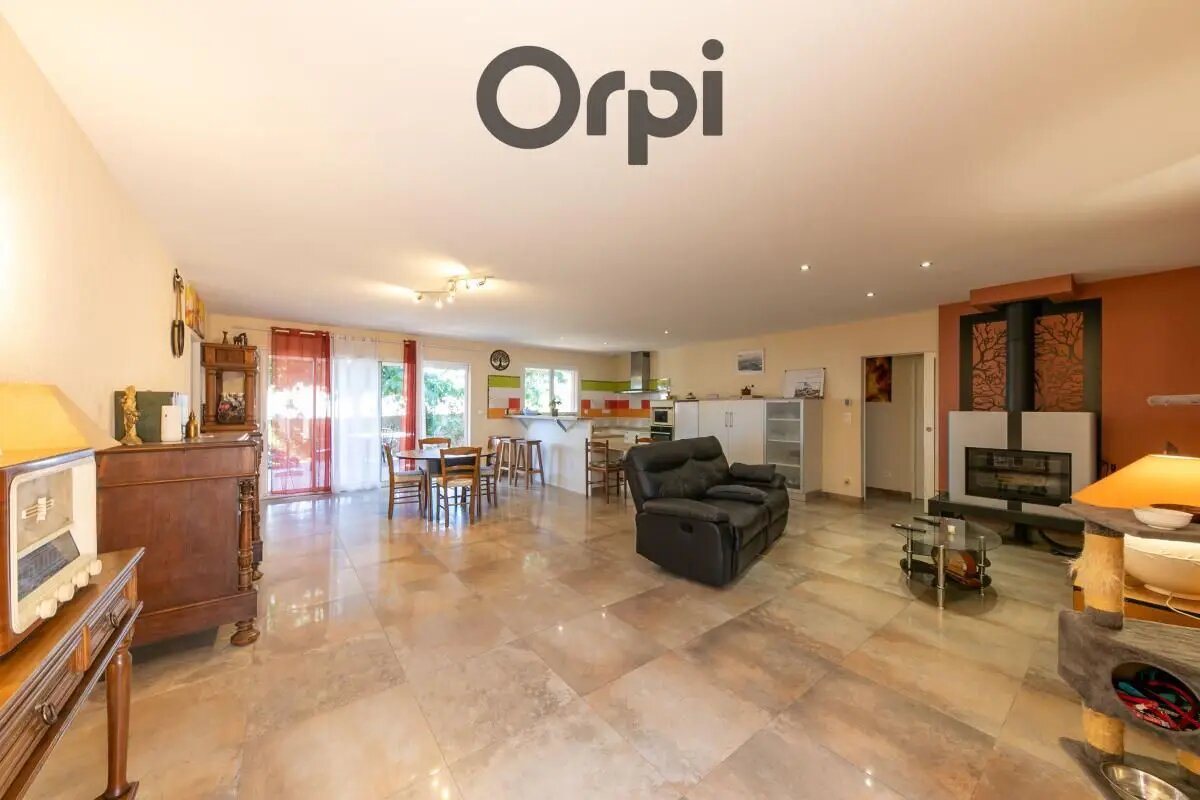 Maison à vendre, 119m², Saint-Estève