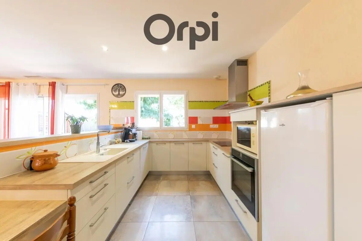 Maison à vendre, 119m², Saint-Estève