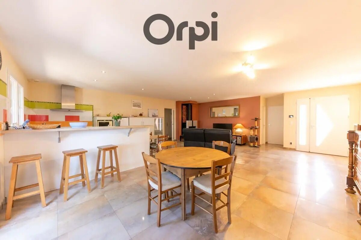 Maison à vendre, 119m², Saint-Estève