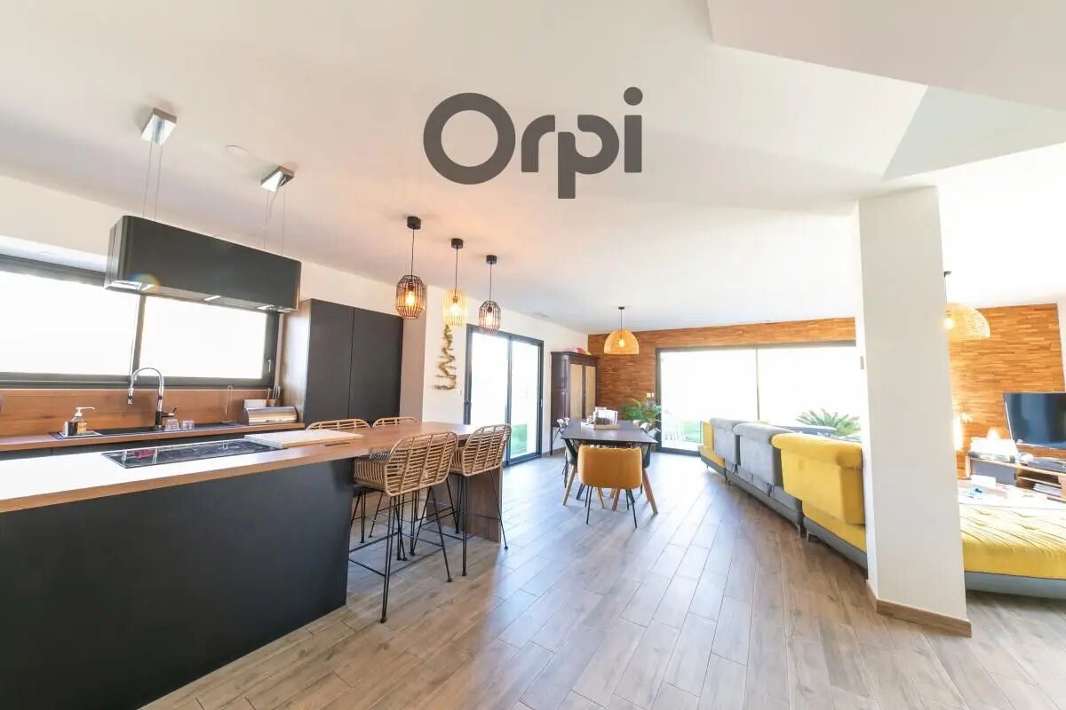 Maison à vendre, 142m², Saint-Estève