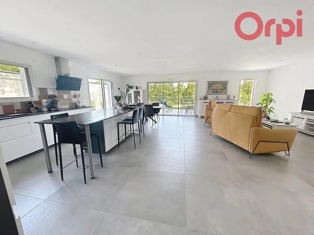 Maison à vendre, 119m², Saint-Vincent-sur-Jard