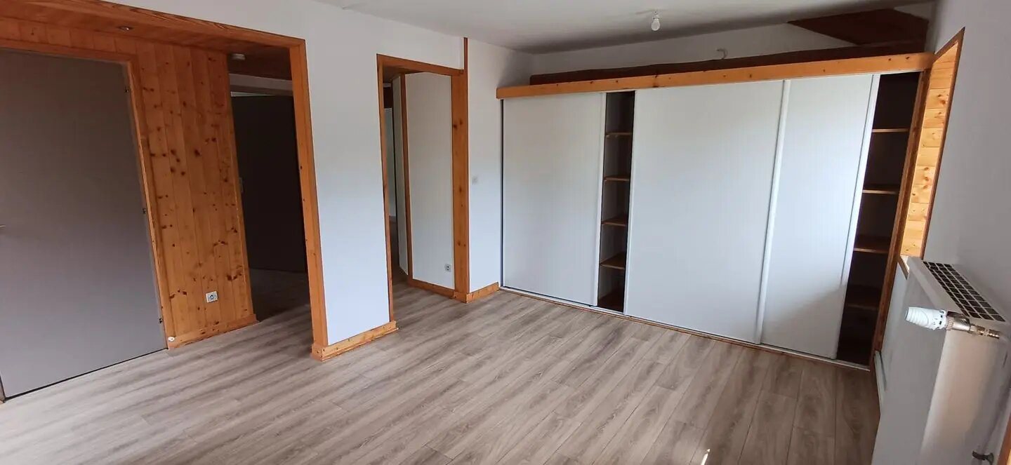 Appartement à louer, 71m², Pont-Salomon