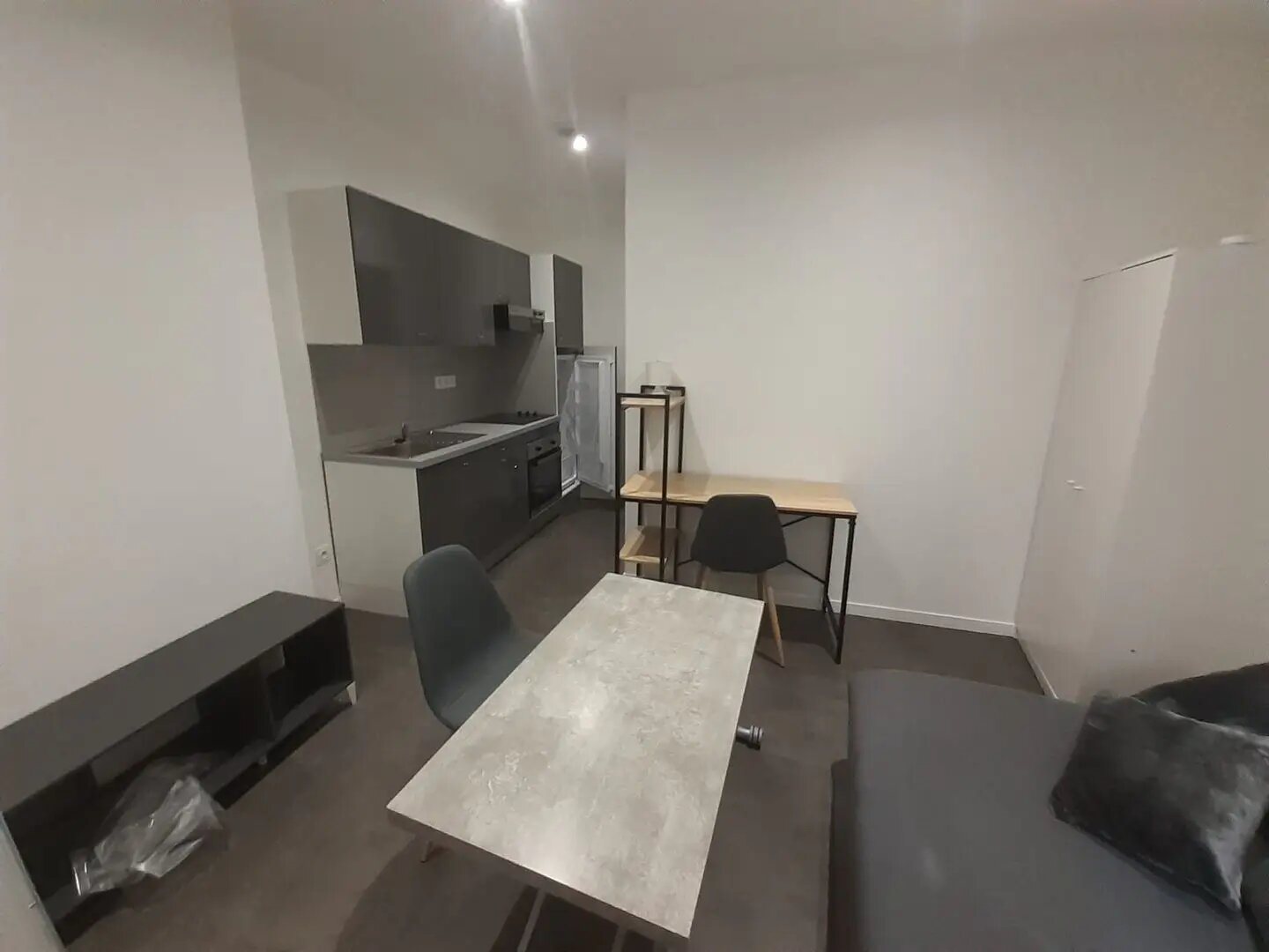 Appartement à louer, 20m², Saint-Etienne