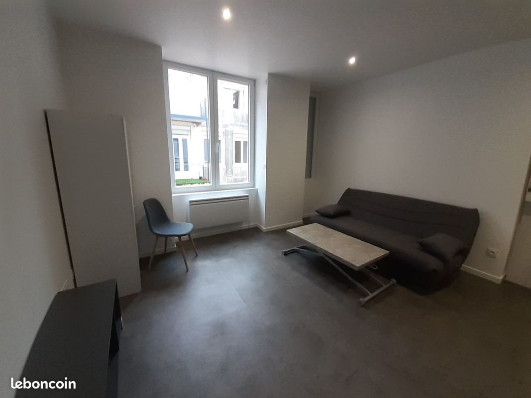 Appartement à louer, 20m², Saint-Étienne