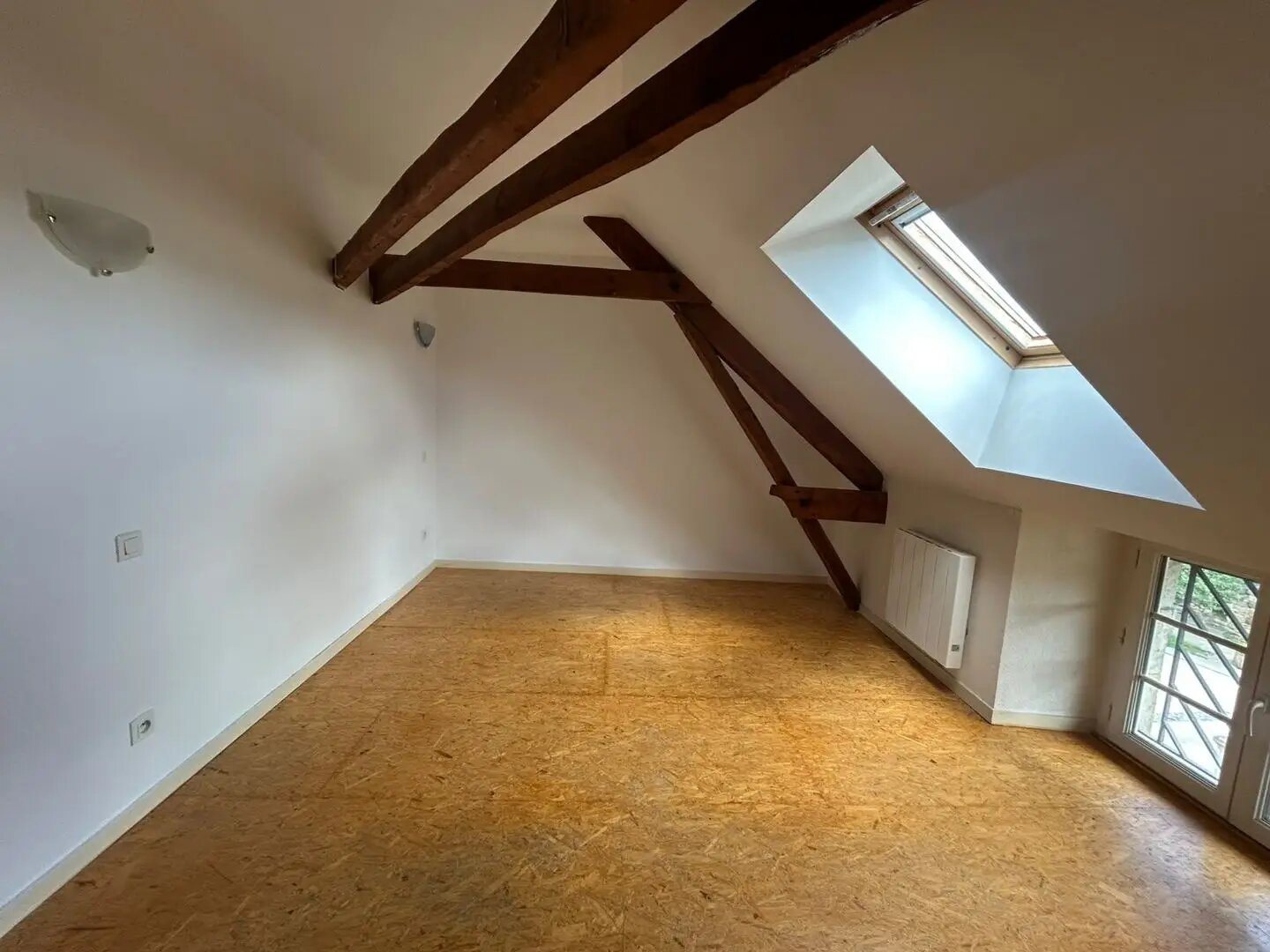 Appartement à louer, 43m², Saint-Julien-Chapteuil