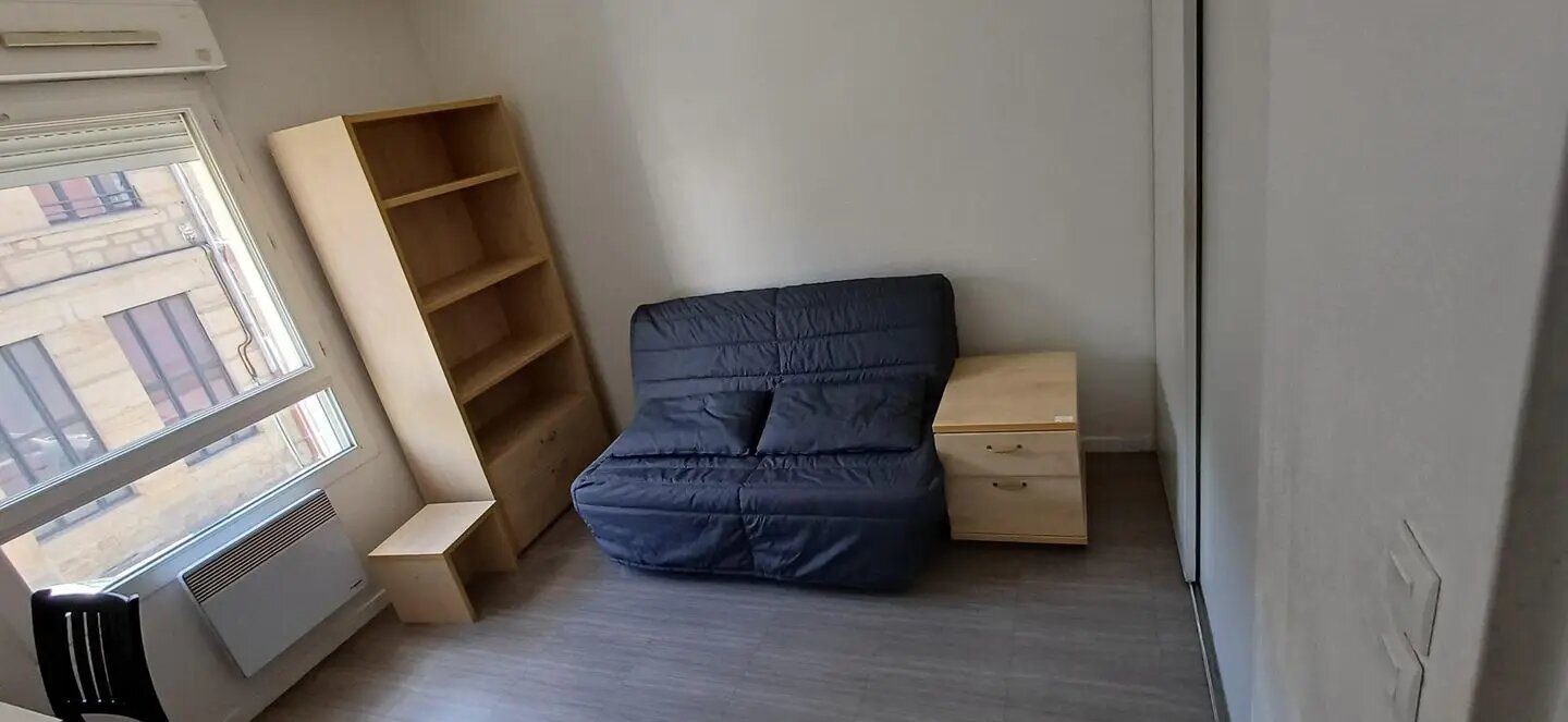 Appartement à louer, 18m², Saint-Etienne