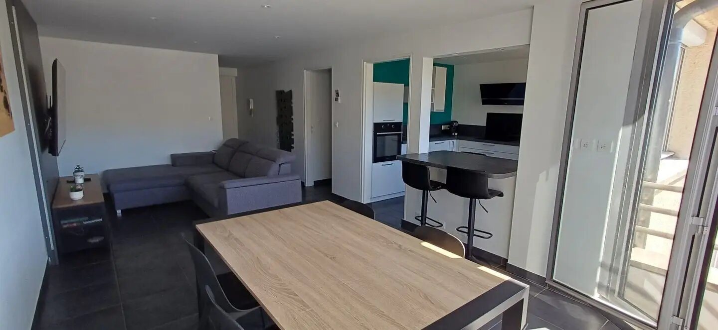 Appartement à louer, 70m², Fraisses