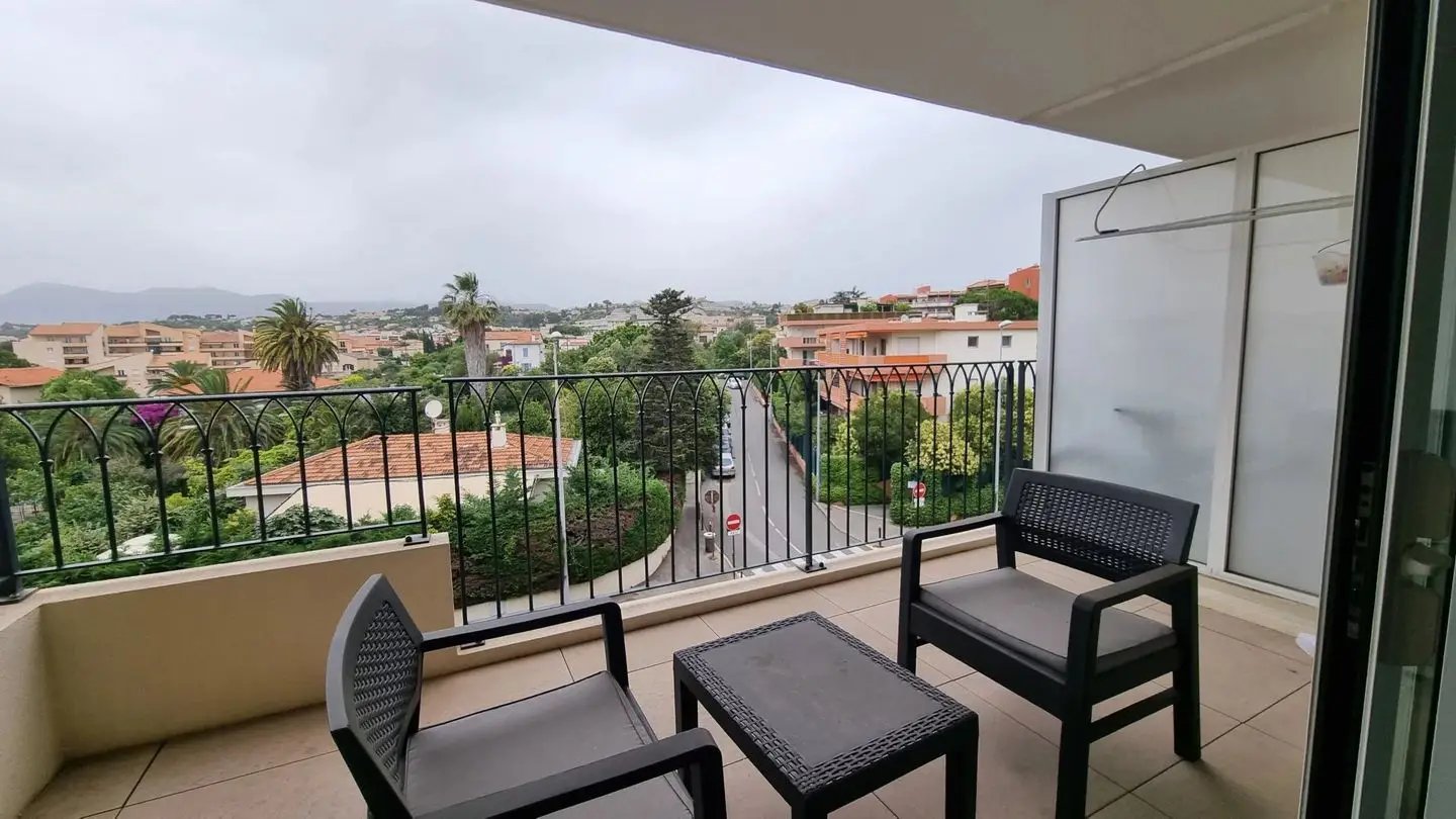 Appartement à louer, 39m², Saint-Laurent-du-Var