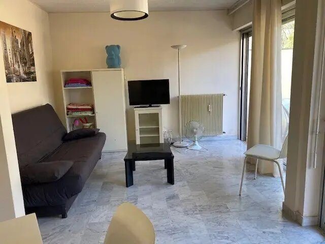 Appartement à louer, 24m², Nice