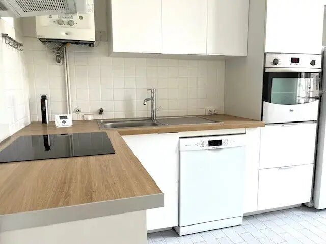 Appartement à louer, 77m², Nice