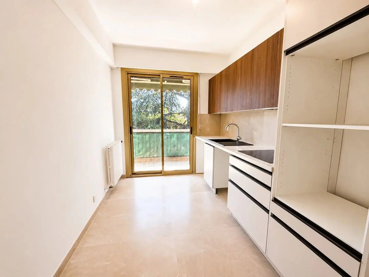 Appartement à louer, 100m², Nice