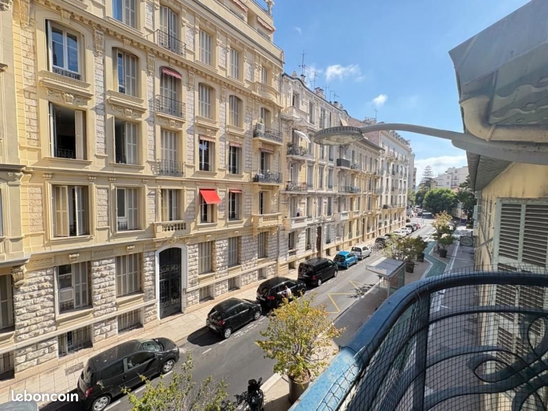 Appartement à louer, 55m², Nice