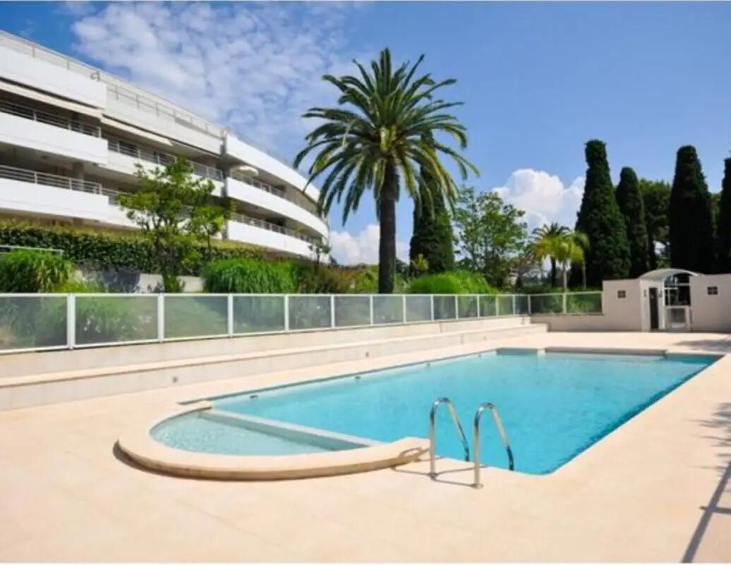 Appartement à louer, 120m², Nice