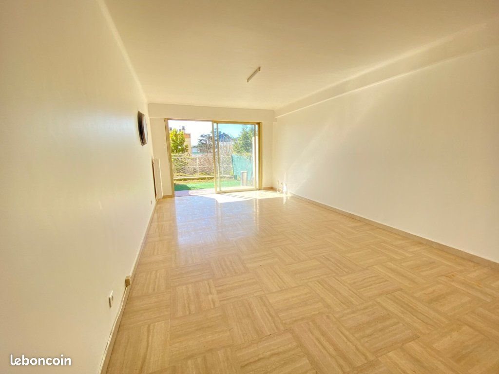 Appartement à louer, 35m², Nice