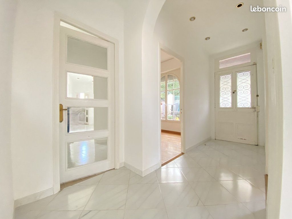Appartement à louer, 80m², Nice