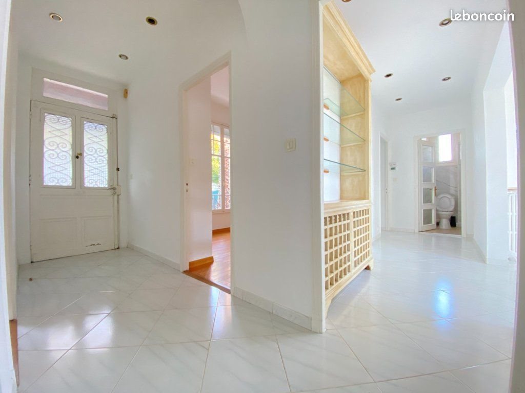 Appartement à louer, 80m², Nice