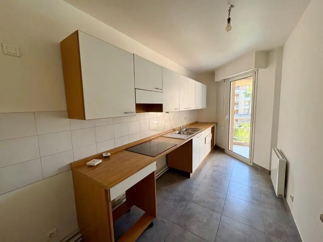 Appartement à louer, 51m², Nice