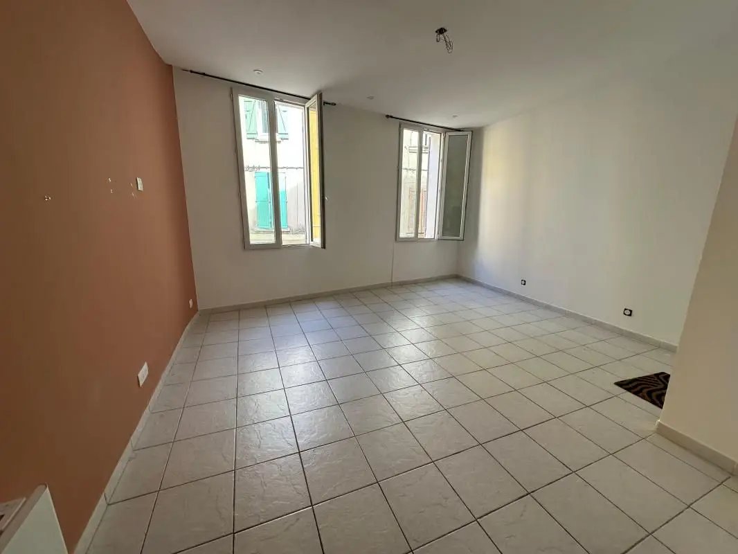 Appartement à louer, 54m², Le Beausset