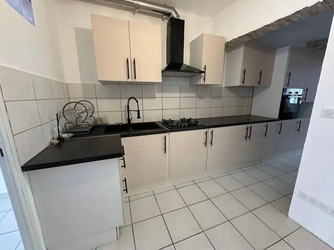 Appartement à louer, 54m², Le Beausset