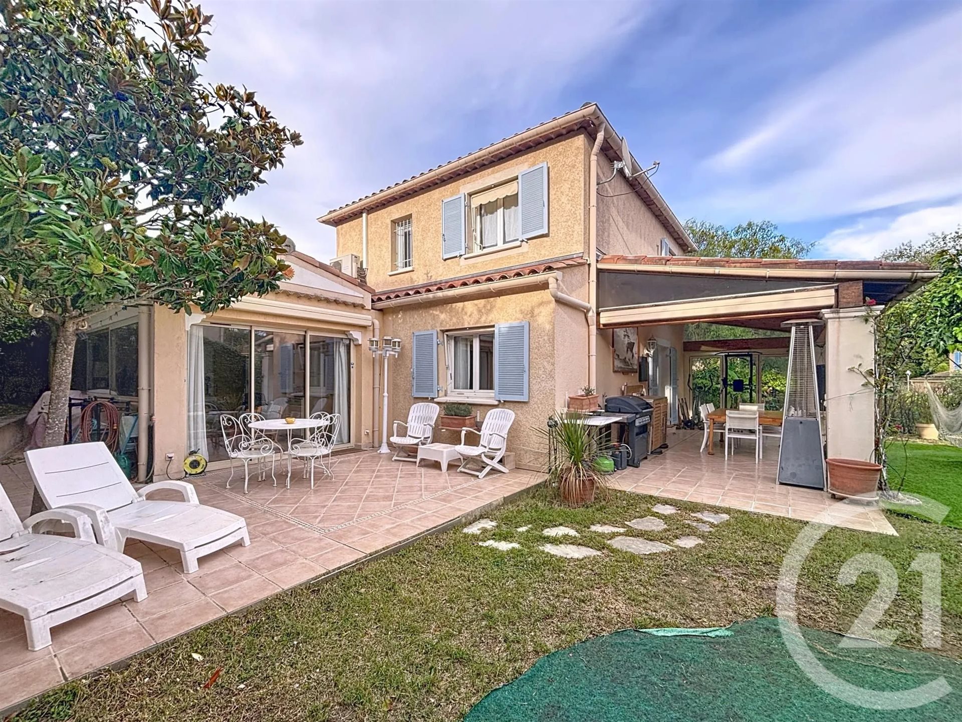 Maison à vendre, 96m², Valbonne
