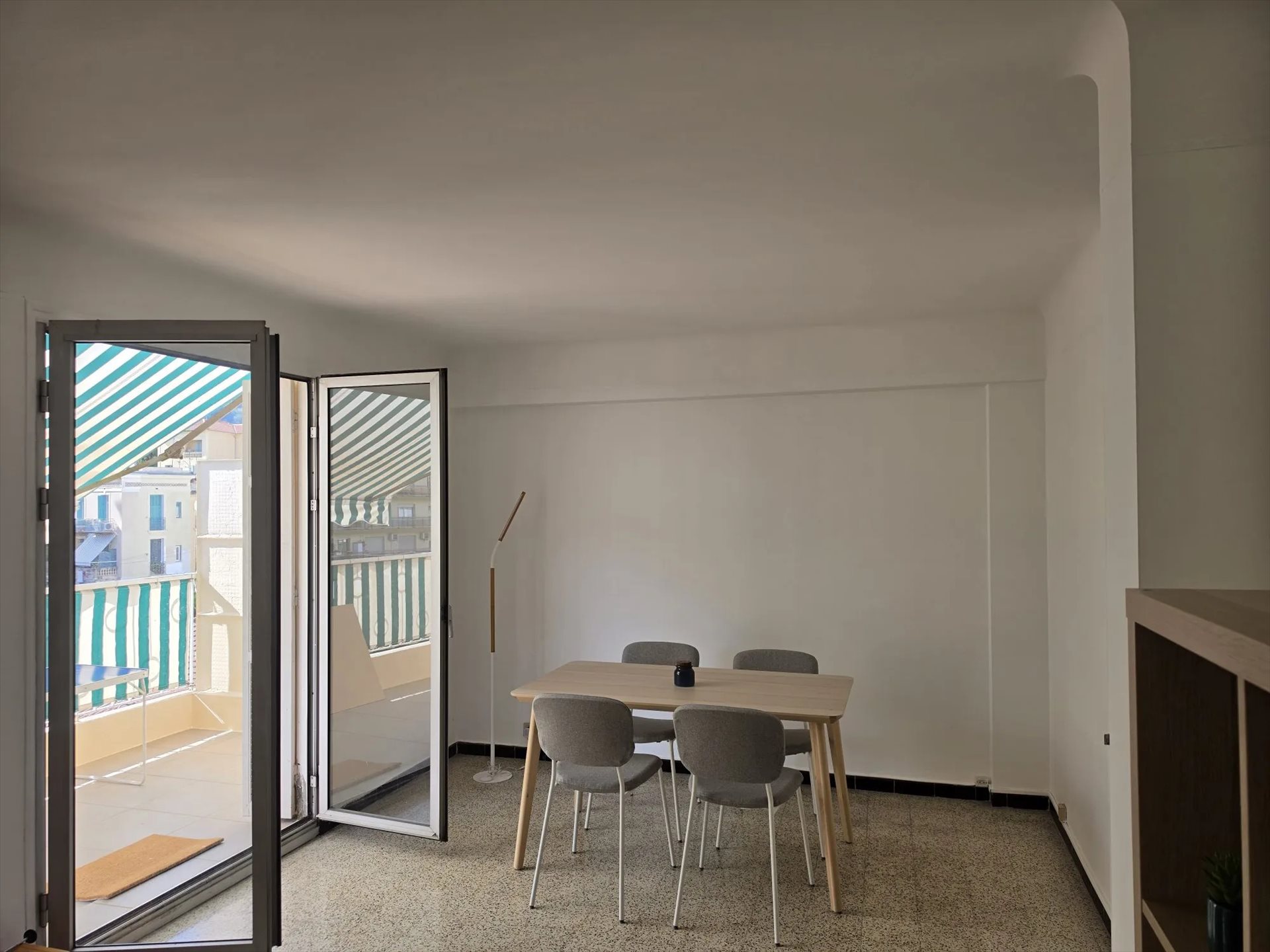 Appartement à louer, 47m², Nice