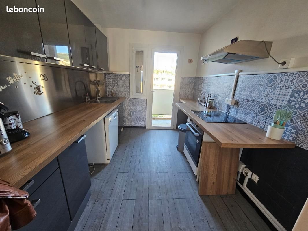Appartement à louer, 62m², Ollioules