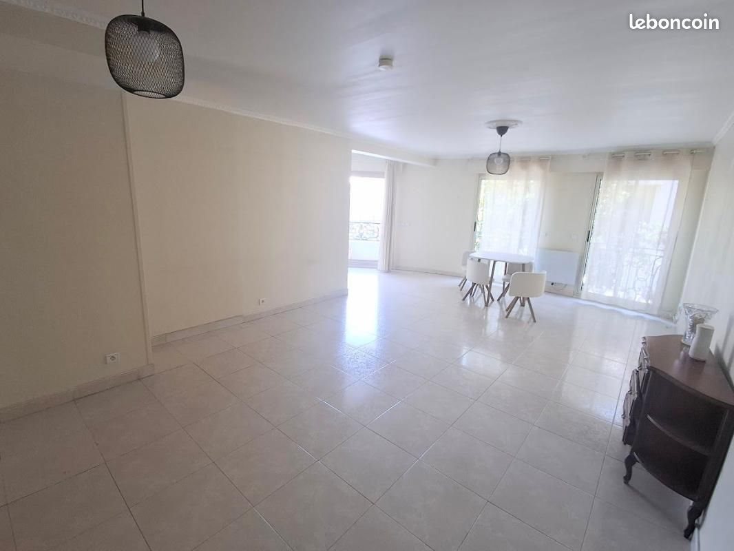 Appartement à vendre, 89m², Sanary-sur-Mer