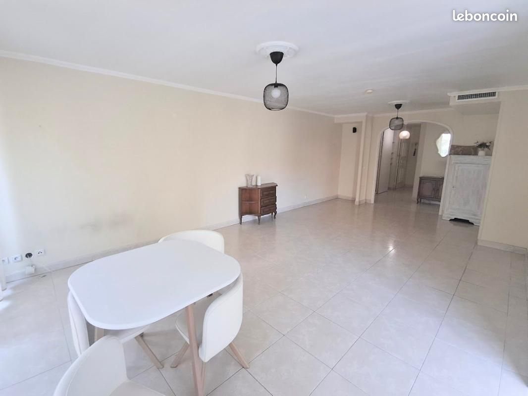 Appartement à vendre, 89m², Sanary-sur-Mer