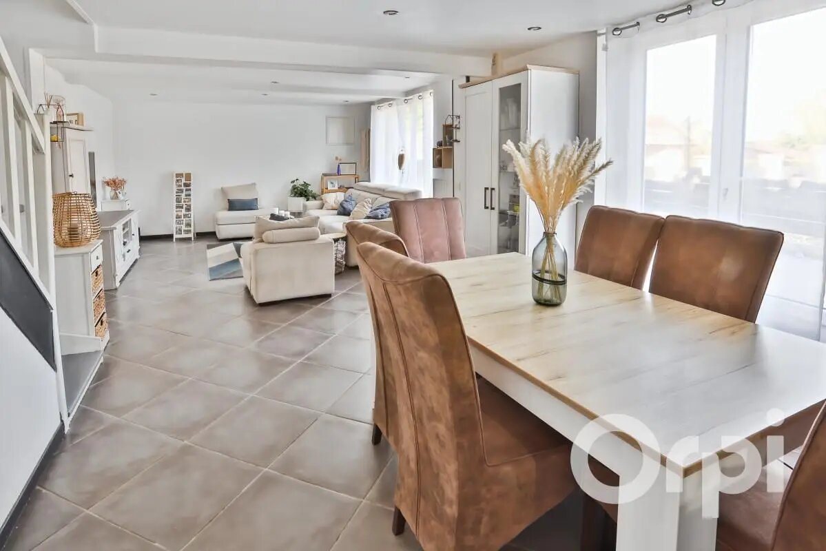 Maison à vendre, 147m², Neaufles-Saint-Martin